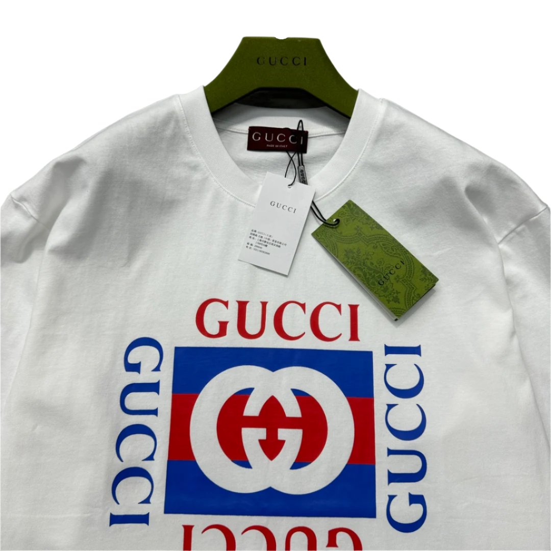 Gucci Classic Logo Graphic T-Shirt